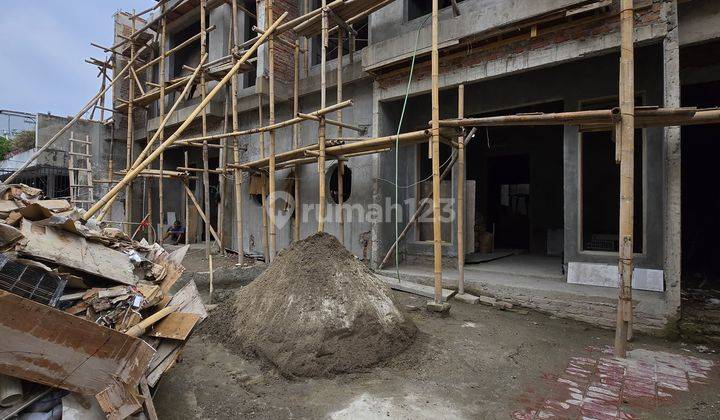 Rumah Baru Design American Classic Di Cempaka Putih 2