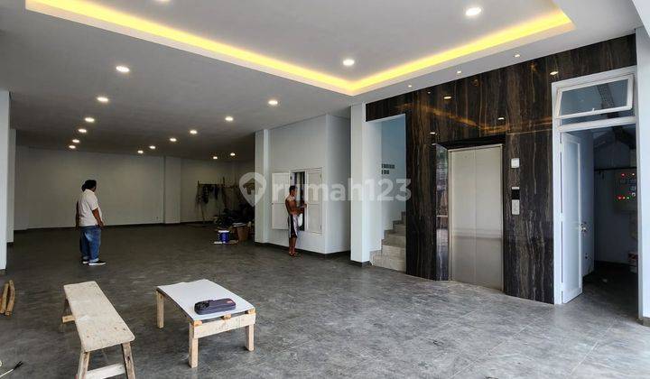 Dijual Cepat Gedung Kantor Baru 4,5 Lantai Lokasi Sangat Strategis Di Cawang Jakarta Timur 4