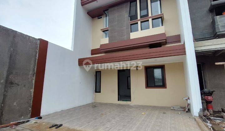  Cluster Mewah 2 Lantai Dekat Jalan Raya Jatiwaringin Pondok Gede 3