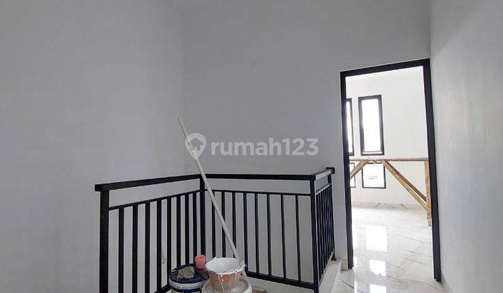  Cluster Mewah 2 Lantai Dekat Jalan Raya Jatiwaringin Pondok Gede 9