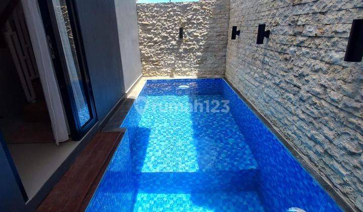 Rumah 2 Lantai Dengan Konsep Smart Home Living & Private Pool