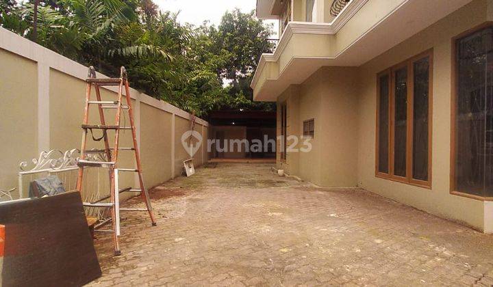 Dijual Rumah Single House Halaman Luas Di Kalibata 2