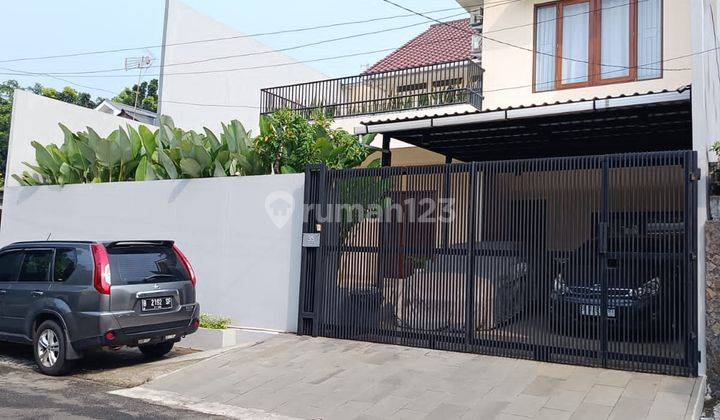 Dijual Rumah Cantik & Terawat Dalam Komplek Cipinang Jaya 2