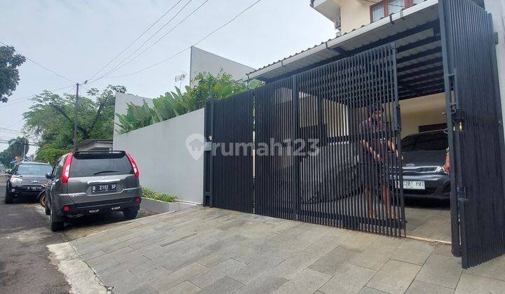 Dijual Rumah Cantik & Terawat Dalam Komplek Cipinang Jaya 4