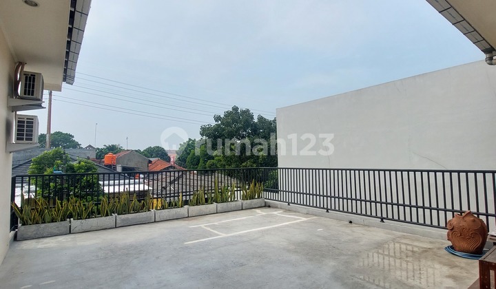 Dijual Rumah Cantik & Terawat Dalam Komplek Cipinang Jaya 29