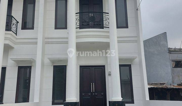 Dijual Rumah Baru Modern Classic Dalam Cluster Area Condet 1