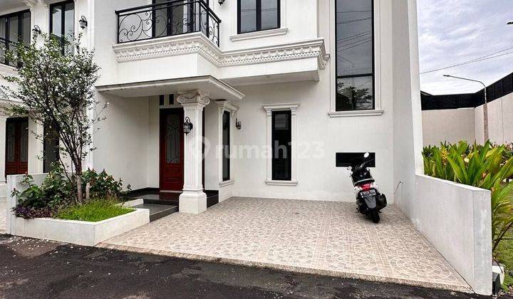 Brand New House Design American Classic Di Pondok Gede 1