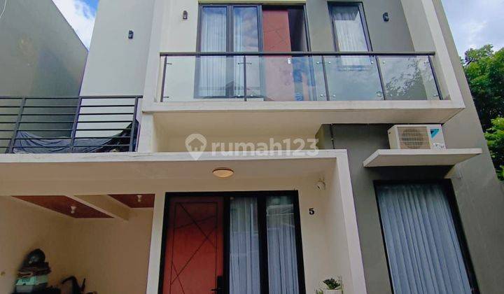 Dijual Cepat Rumah Cantik Design Scandinavian Dekat Bintaro 1