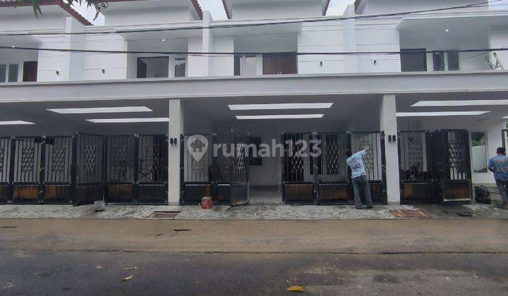 Dijual Cepat Rumah Baru Dalam Komplek Jatipadang 1