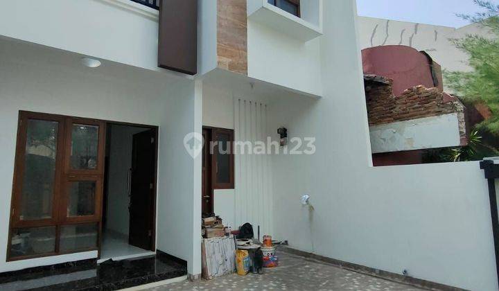 Dijual Cepat Rumah Minimalis Dalam Komplek Area Pondok Bambu 2