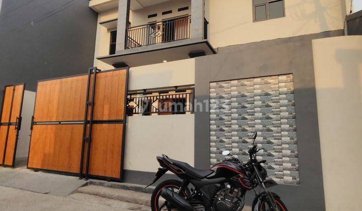 Dijual Rumah Baru Non Cluster Di Jalan Dr Ratna Jati Kramat 2