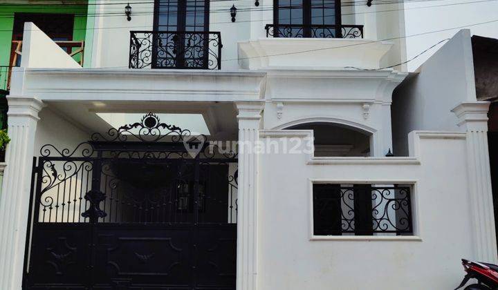 Dijual Rumah Baru Design Modern Classic Dekat Itc Permata Hijau 1