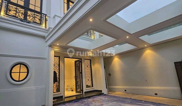 Rumah Baru Design American Classic Di Cempaka Putih 1