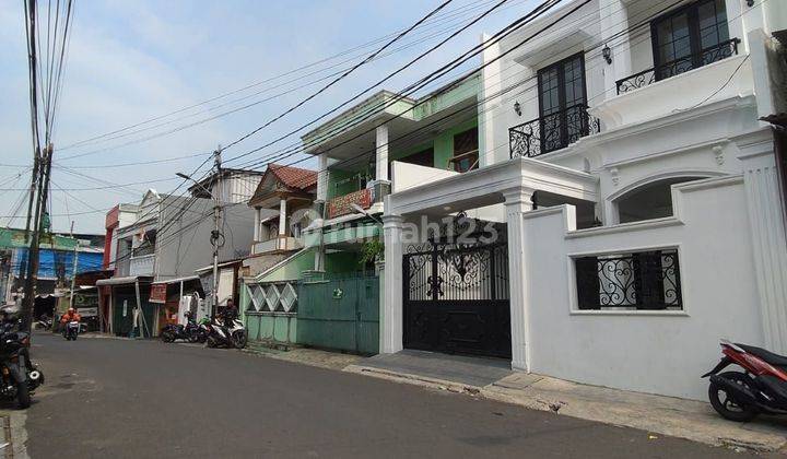 Dijual Rumah Baru Design Modern Classic Dekat Itc Permata Hijau 2