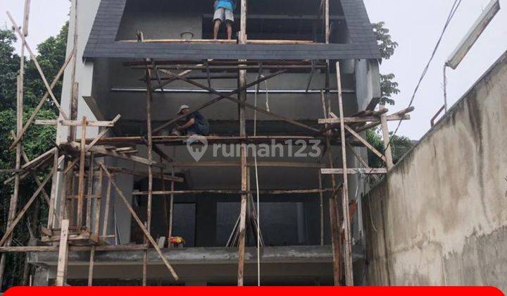 Dijual Rumah Harga Perdana Di Kemang Jakarta Selatan 1