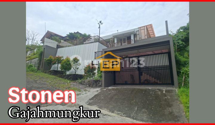 Nice House with Swimming Pool in Gajah Mungkur