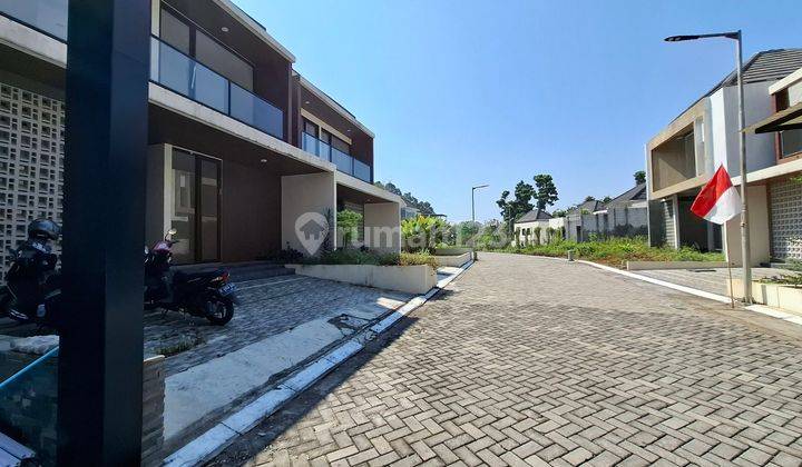 Rumah 2Lt Di ARISTON HILLS Dekat UNNES  2