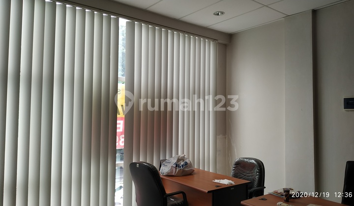 Ruko 3lt di Sultan Agung 4