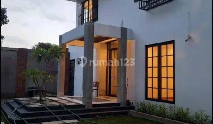 Rumah Mewah di Gajahmungkur,Dekat Akpol Semarang 2