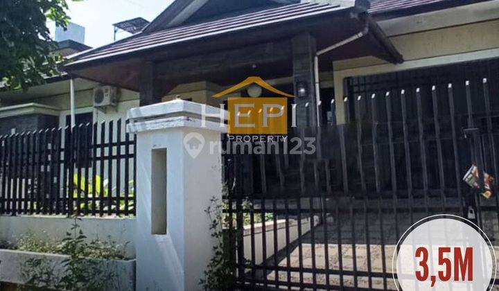 Rumah DEKAT AKPOL,LINGKUNGAN ELIT,kondisi Bagus  2