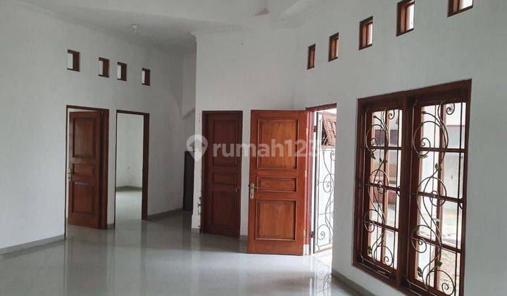 Rumah Murah Di Bsb Boulevard Graha Taman Bunga  2