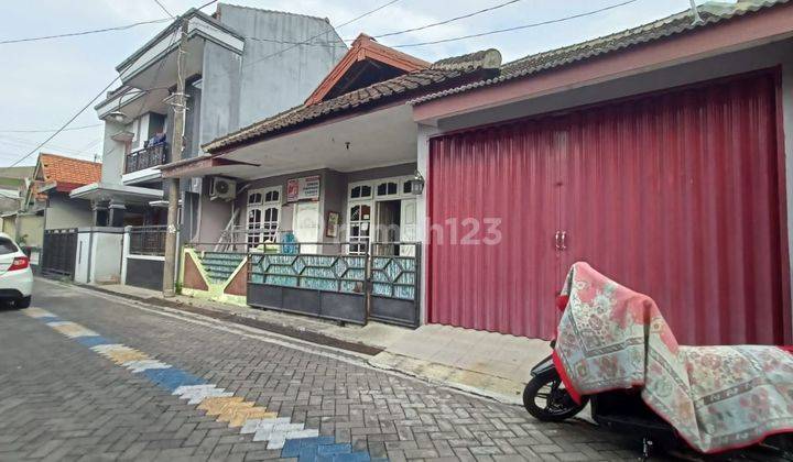 Rumah Dekat Kota Di Jalan Banteng, Siap Pakai 2