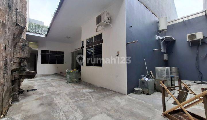 Rumah 2lt Di Jalan Siblat,dkt Jl. Sisingamangaraja ,siap Pakai 2