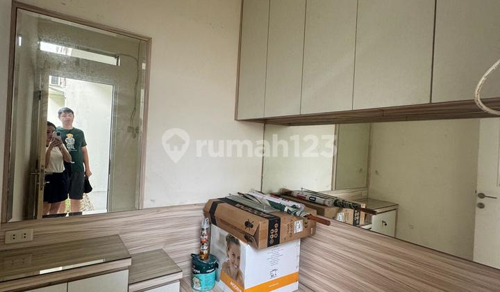 Rumah Cantik di Ivy Park Bsb Ada Halaman Belakang 2