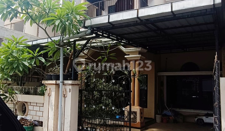 House 1.5km to Simpang7 Kudus in Barongan Kudus House 1.5km to Simpang7 Kudus in Barongan Kudus