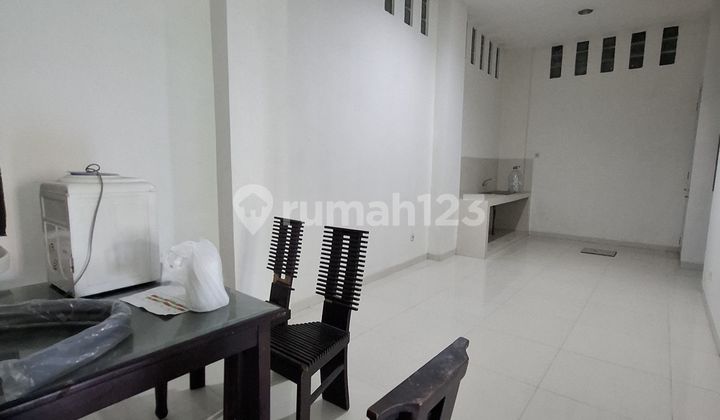 House or Boarding House 3.5 Floors in Jangli Permai 100M to Jangli Gabeng Raya 2