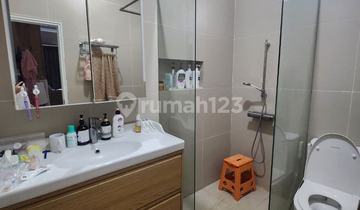 Rumah Hook Furnish 2 Lt di Serena Hill Bsb 2