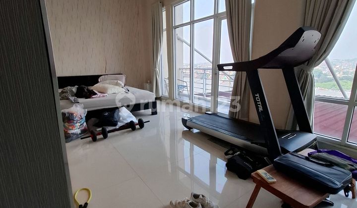 Rumah Bagus 2lt Dengan View Keren Di Bukit Wahid 2