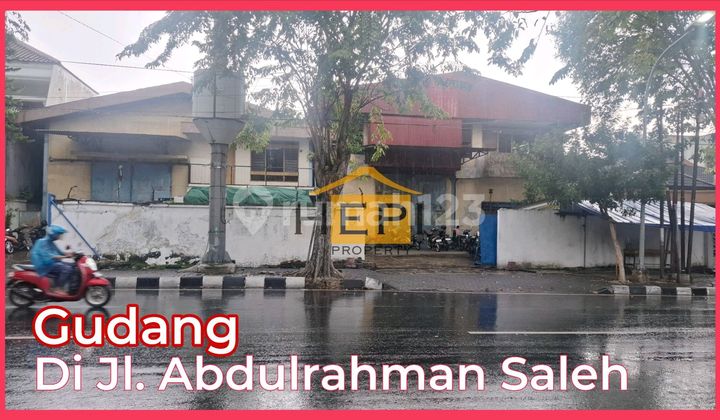 Gudang Murah Tengah Kota Di Jalan Raya Abdulrahman Saleh 1