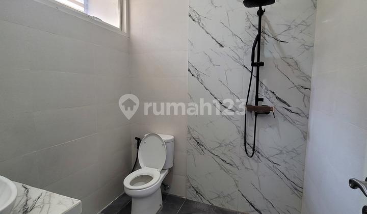 Rumah 2 Lt Bagus Di Victoria Valley B Sb 2