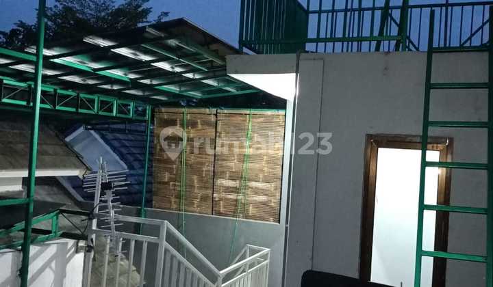 Rumah Cantik di Pandanaran Hill Dpn Taman 2