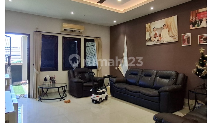 Ruko 3Lt untuk Usaha dan Rumah Tinggal Mewah Tengah Kota 2