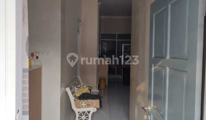 Rumah Dekat Kota di Pondok Indraprasta Siap Pakai 2