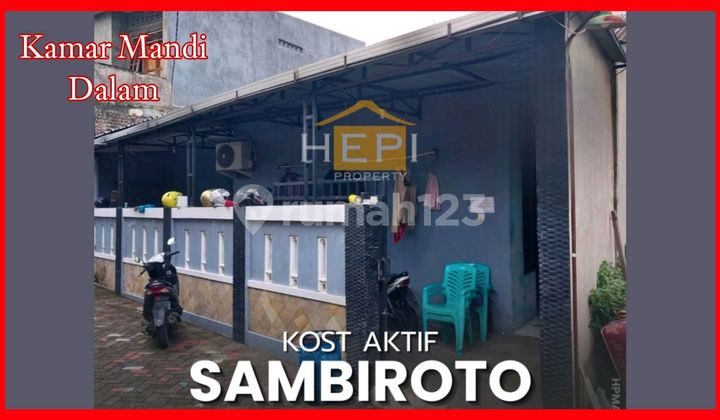 Active Men's Boarding House Near University and Offices 1