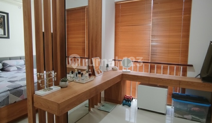 Rumah Cantik 2lt Di Victoria Valley, Bsb 2