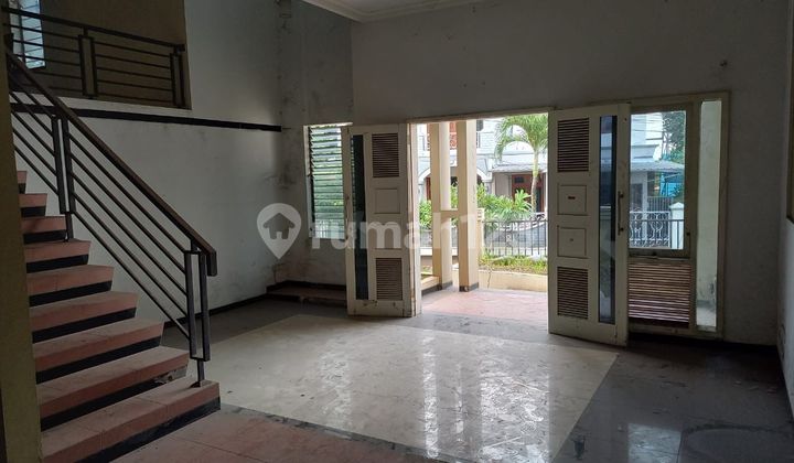 Tanah Hook Bonus Rumah 2Lt Butuh Renovasi 2