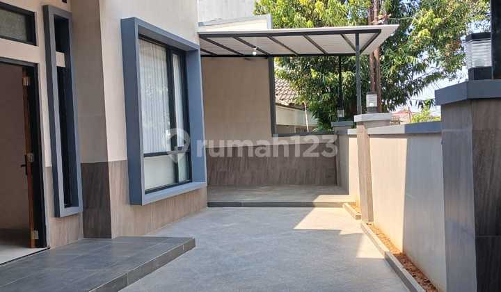 Rumah Bagus 2lt Baru Gres Di Bukit Sari Kondisi Furnish 2