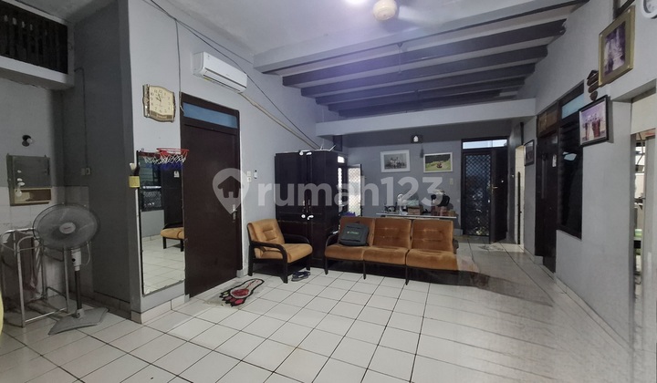 Rumah 20M ke Jl. Mt Haryono Cocok U/ Kos, Kantor, Tempat Usaha Rumah 2