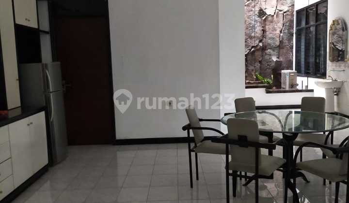 Rumah Dekat Akpol Siap Pakai Carport Luas 2
