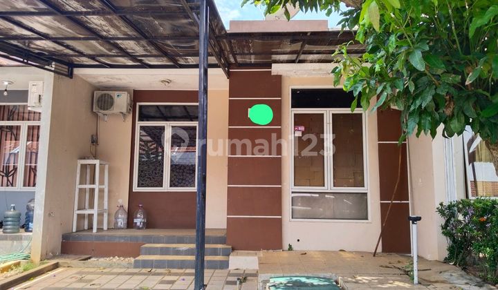 Affordable Ready-to-Use House in Graha Padma Near Karangturi 1