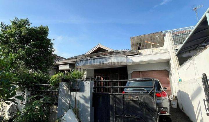 Murah Bangettt !!! Rumah Tua Intercon Kebun Jeruk Luas 275 Hadap Timur Surat Shm 1