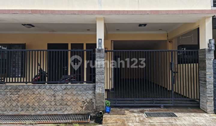 Rumah Di Komplek Garuda Cipondoh, 6 Kt, Luas 200