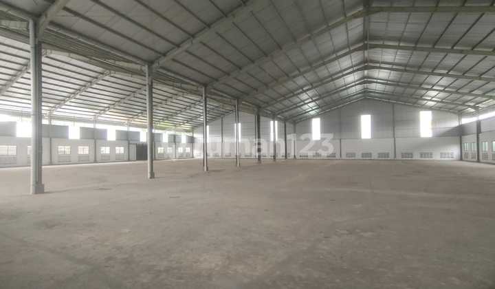 New Warehouse, Ready to Use, East Balaraja, Area 4745 Meters, 40 Ft Container Access
