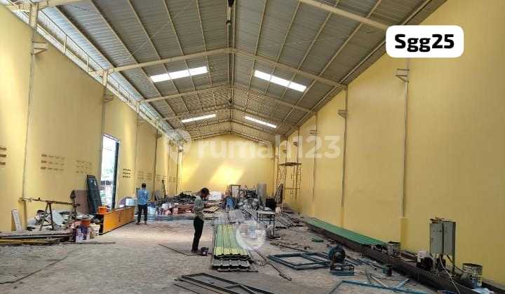 For Sale Warehouse in Pasar Kemis Tangerang, Area 1800 M2, With Mess, Freehold Title For Sale Warehouse in Pasar Kemis Tangerang, Area 1800 M2, With Mess, Freehold Title