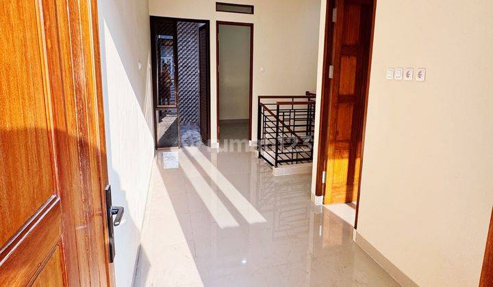 Dewi Lin Rumah Baru Poris Indah Luas 66 Dgn 3 Kt  Semi Furnished 2