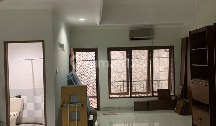 Jual Cepat ! Rumah Puri Kencana , Luas 180 2